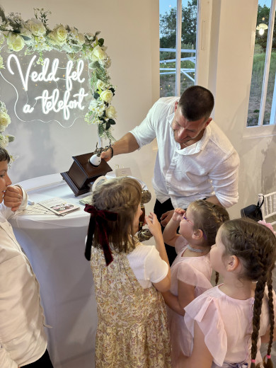 ReCall videó vendégkönyv használat közben rendezvényen